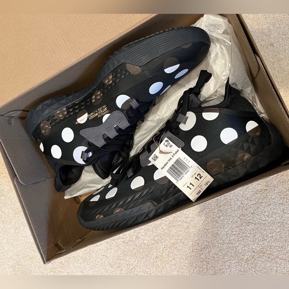 Harden vol 5 Futurenatura sneakers polka dot men’s or women’s